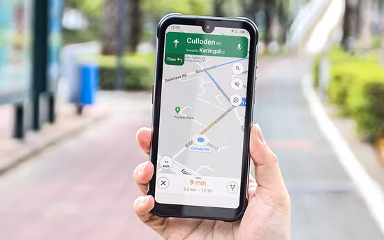 Smartphone mobile Face ID Android 12 da 5,71 pollici 4G con lettore NFC e radio PTT